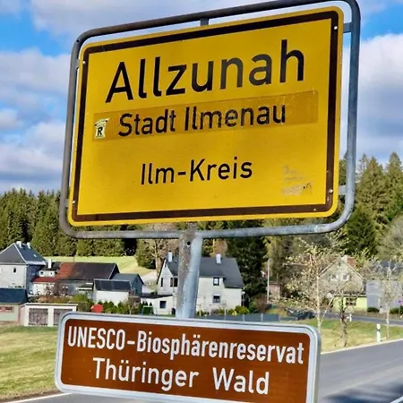 Modernes Wohnstudio Im Wald, Auf Dem Rennsteig Naehe