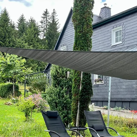 Апартаменты Gemuetliches Wohnstudio Im Wald, Auf Dem Rennsteig Naehe *