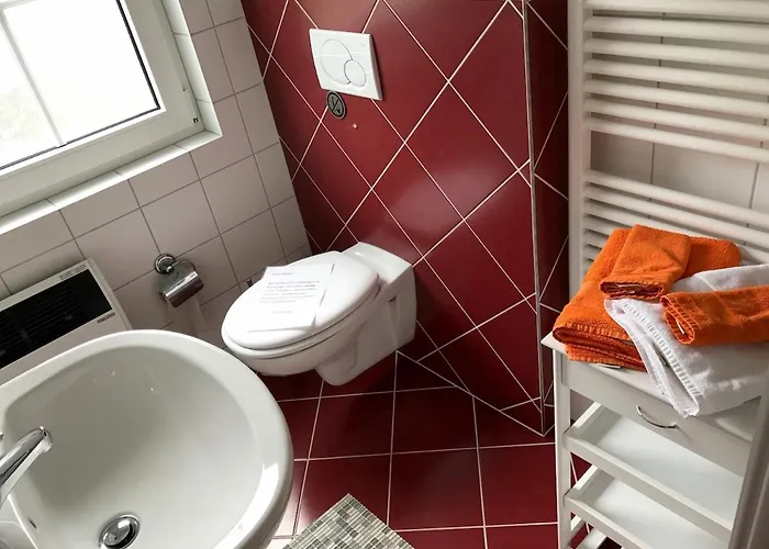 Gemütliches Wohnstudio Im Wald, Auf Dem Rennsteig Nähe Apartment